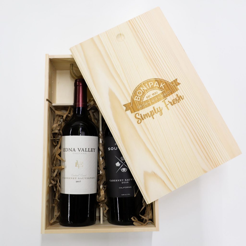 engraved wine box